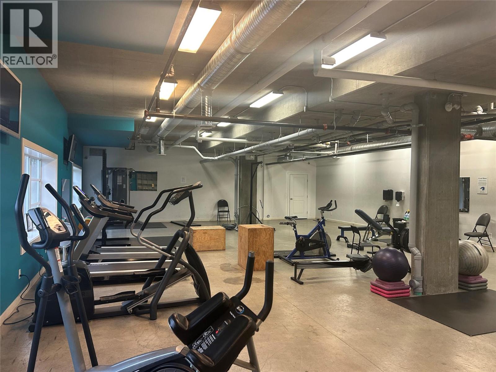 1481 Glenmore Road Unit# 105
