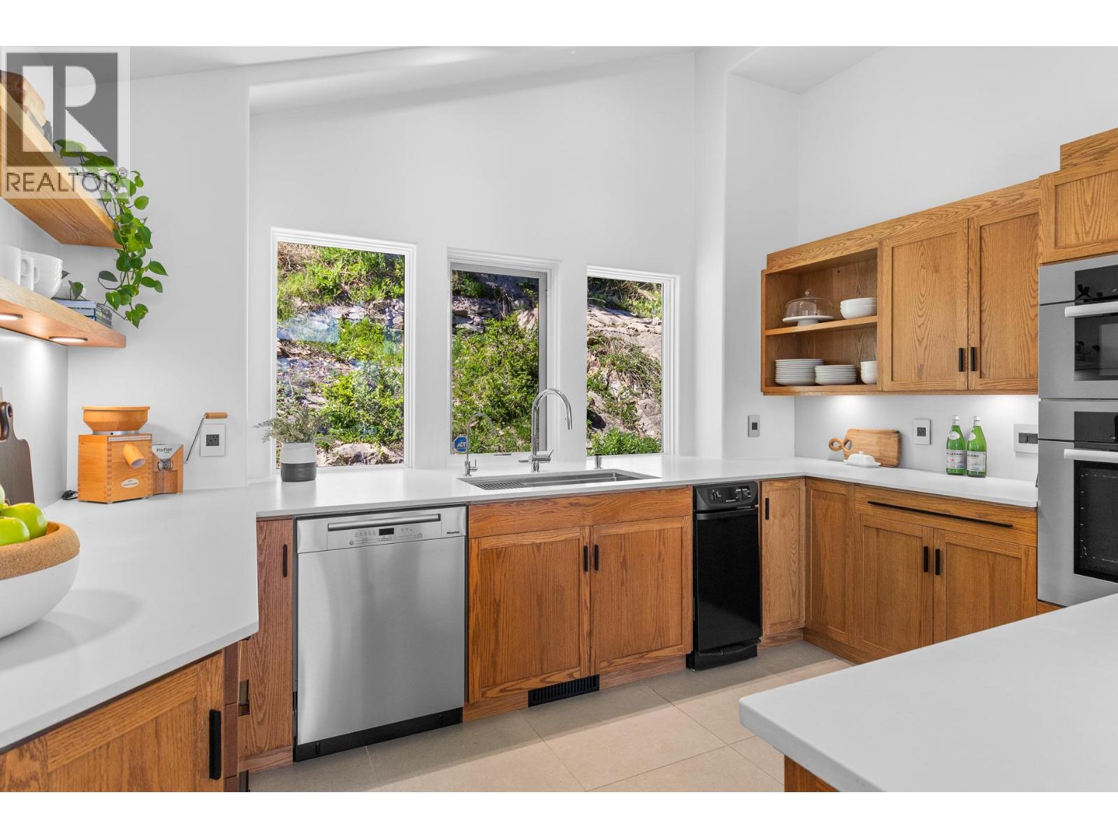 1232 Pettman Road