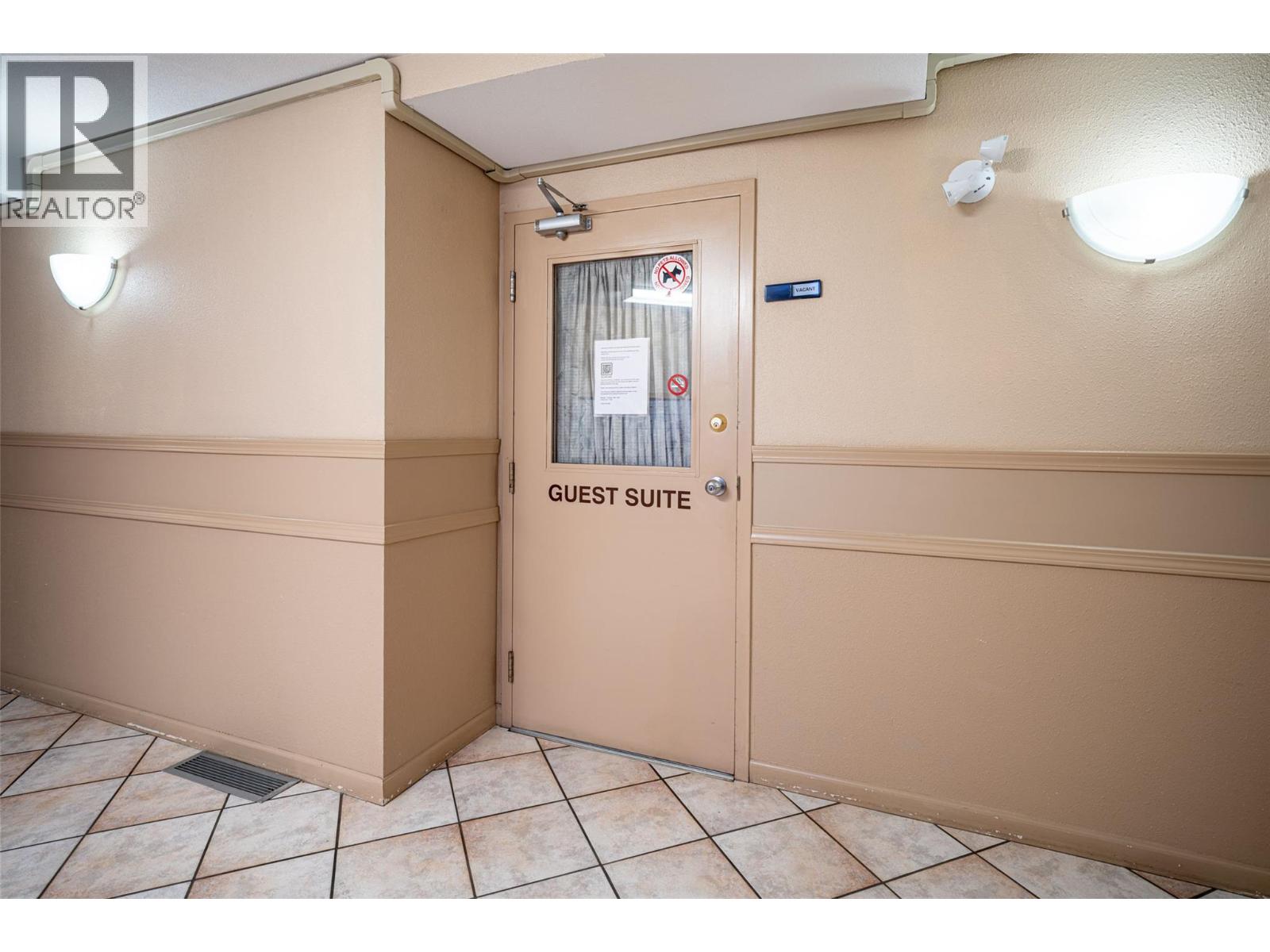 3160 Casorso Road Unit# 407