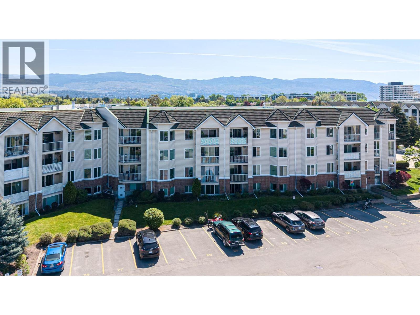 3160 Casorso Road Unit# 407