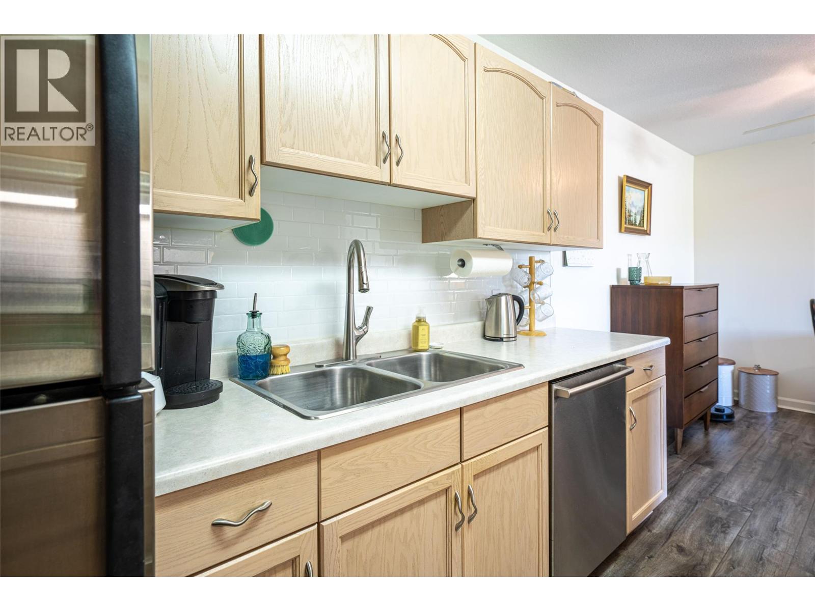 3160 Casorso Road Unit# 407