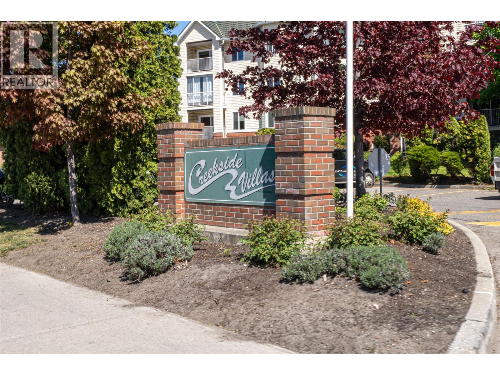 3160 Casorso Road Unit# 407