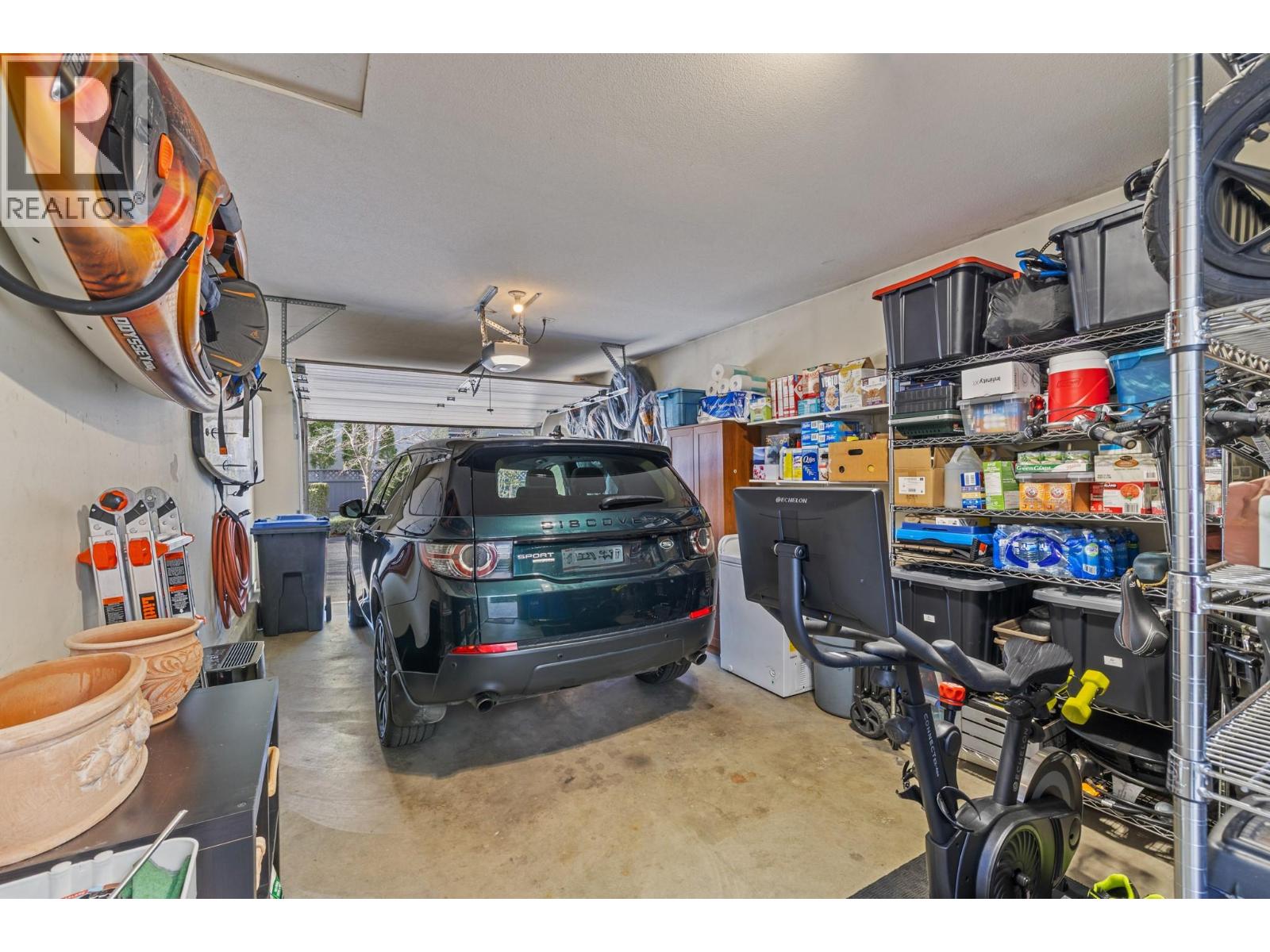 4049 Lakeshore Road Unit# 103