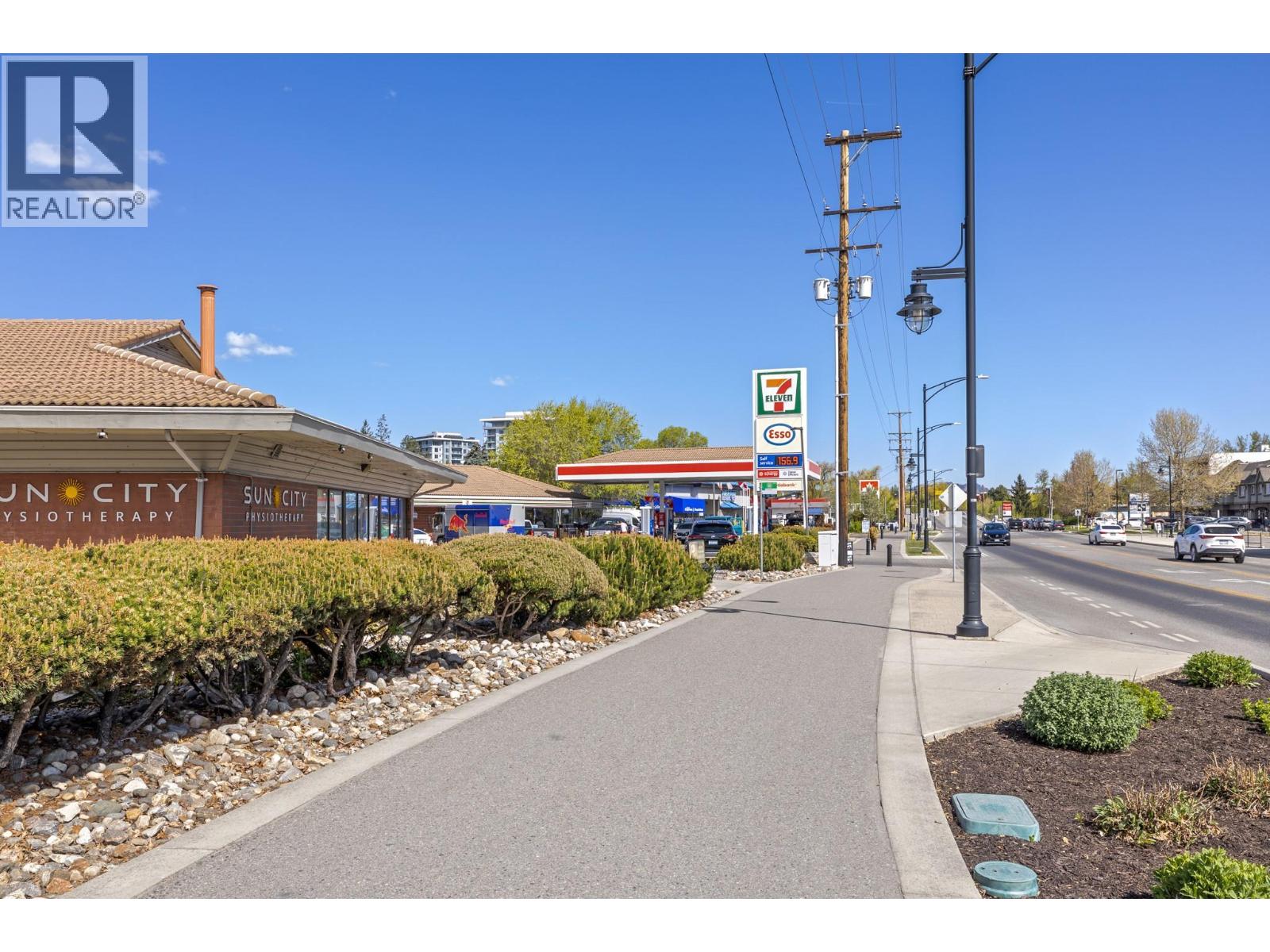 4049 Lakeshore Road Unit# 103