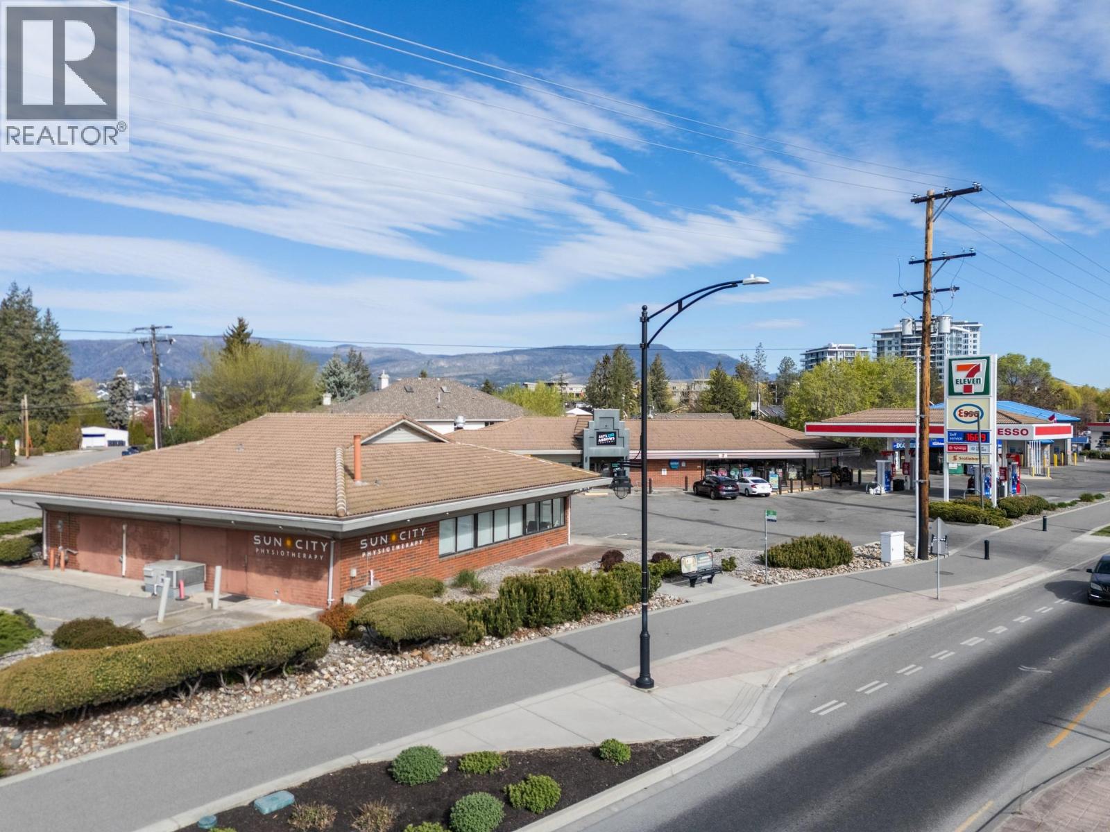 4049 Lakeshore Road Unit# 103
