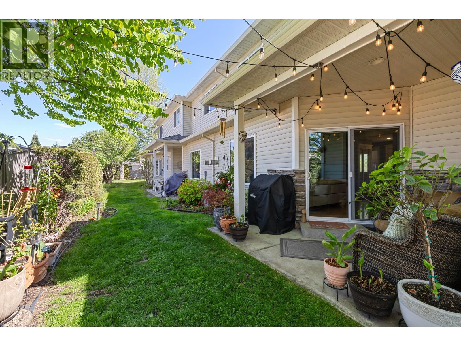 4049 Lakeshore Road Unit# 103