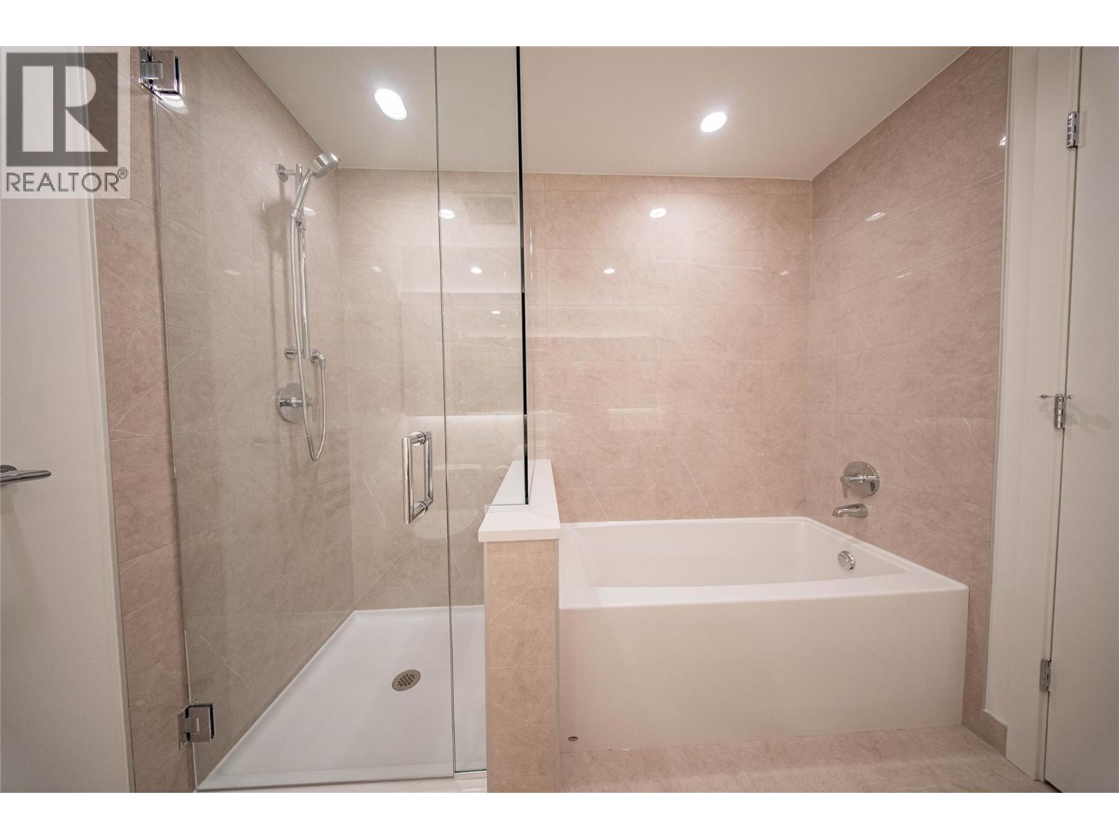 238 Leon Avenue Unit# 1408