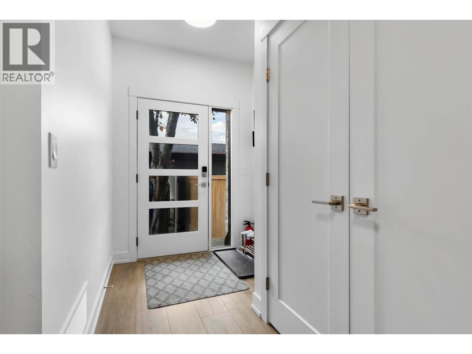 745 Morrison Avenue Unit# 4
