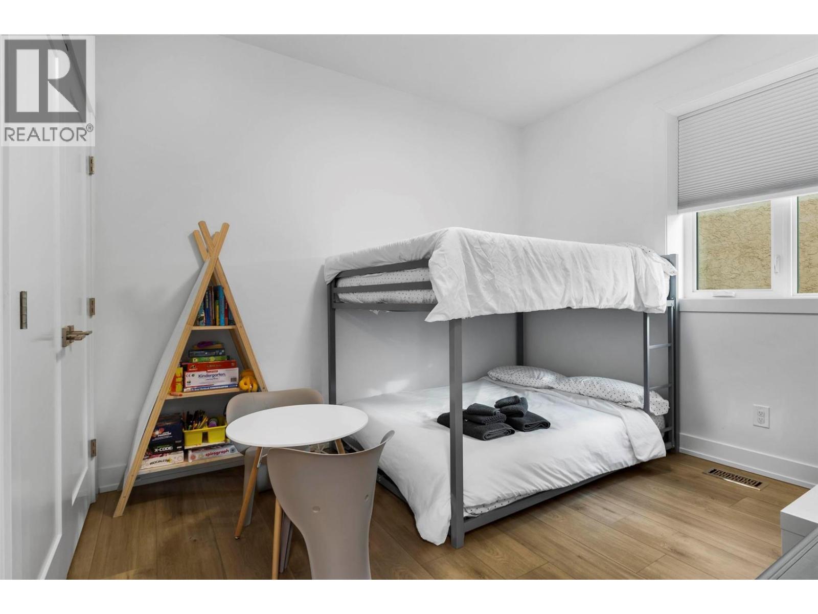 745 Morrison Avenue Unit# 4