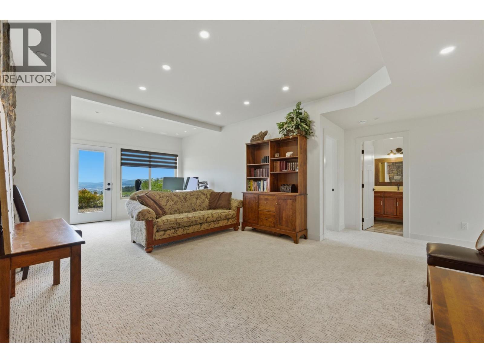 2200 Cortina Drive