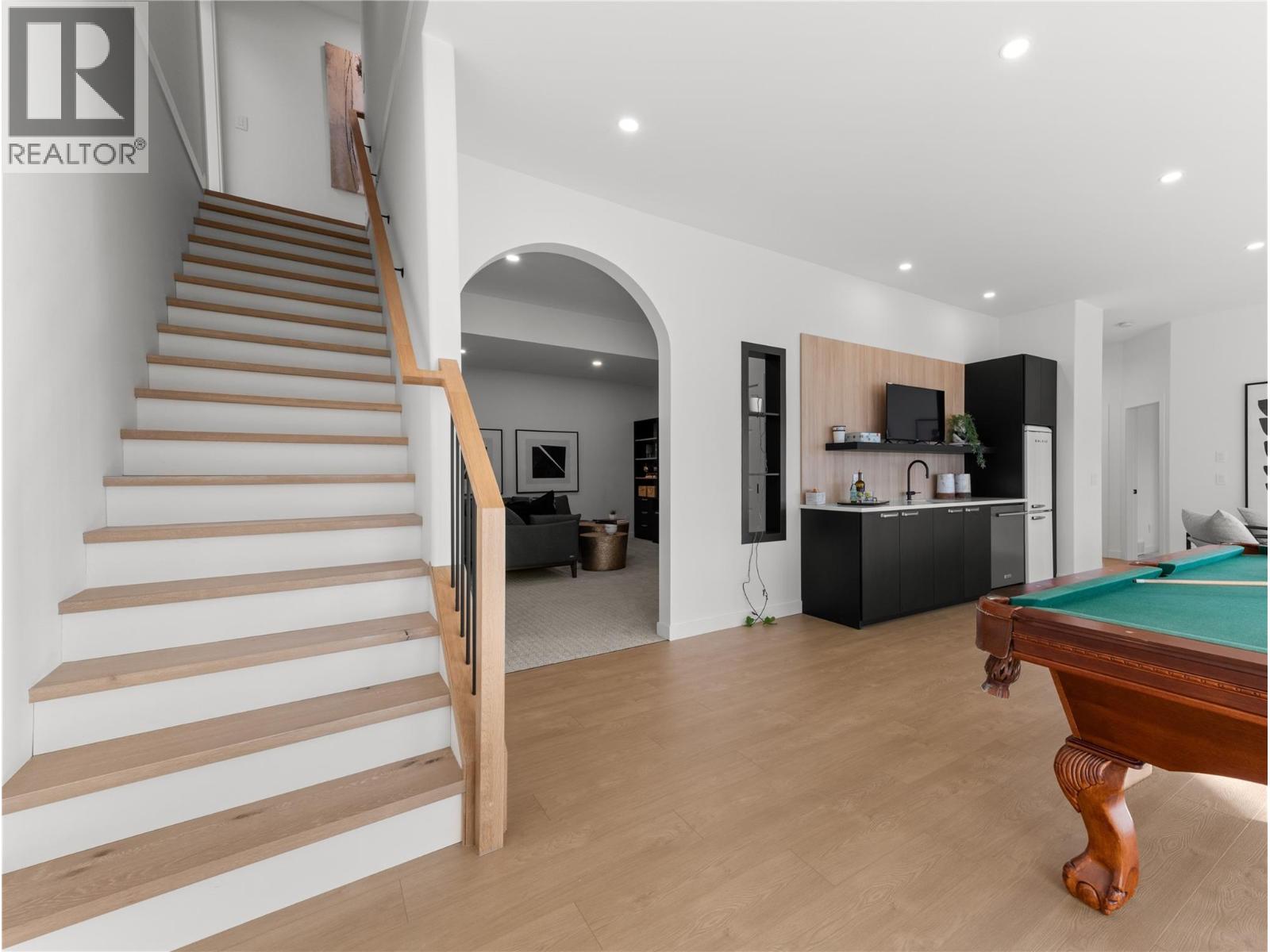 5538 Lakeshore Road