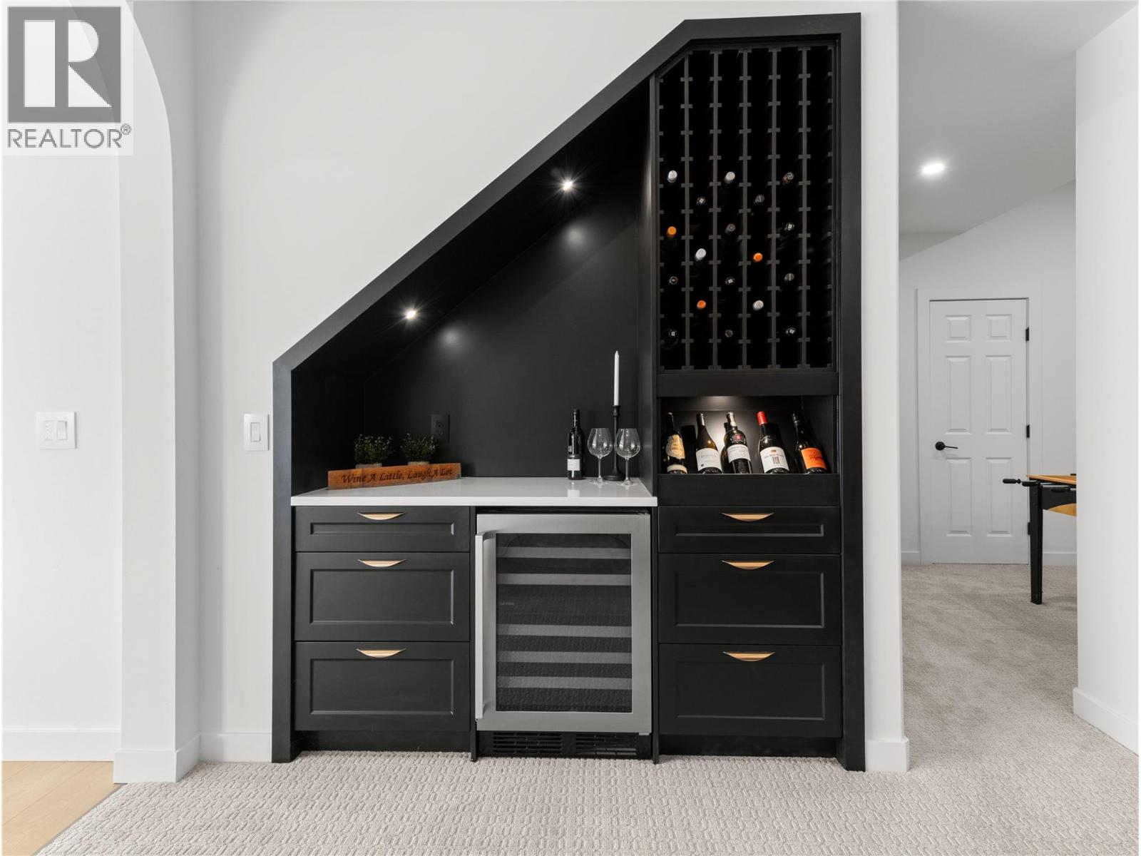 5538 Lakeshore Road