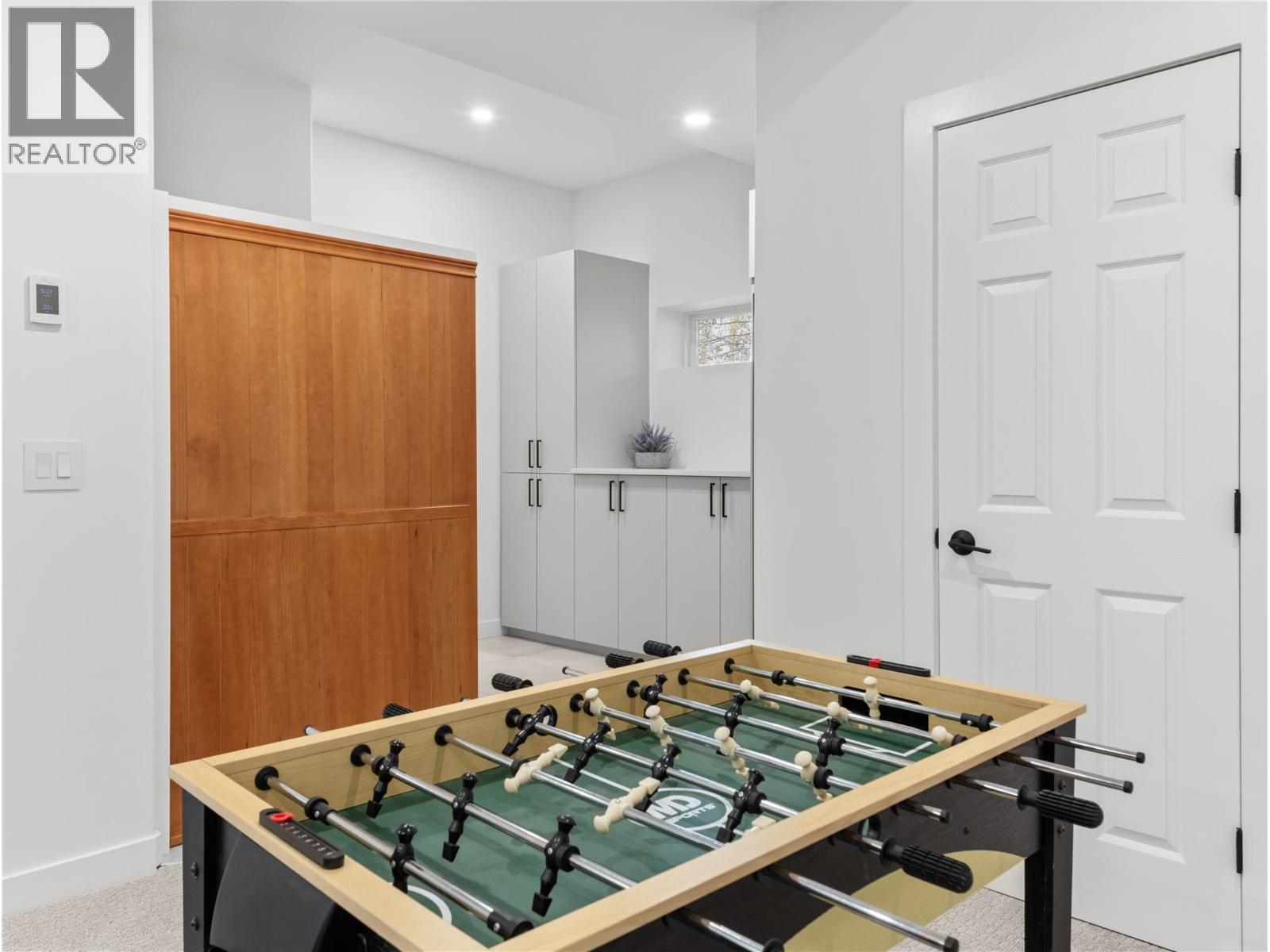5538 Lakeshore Road