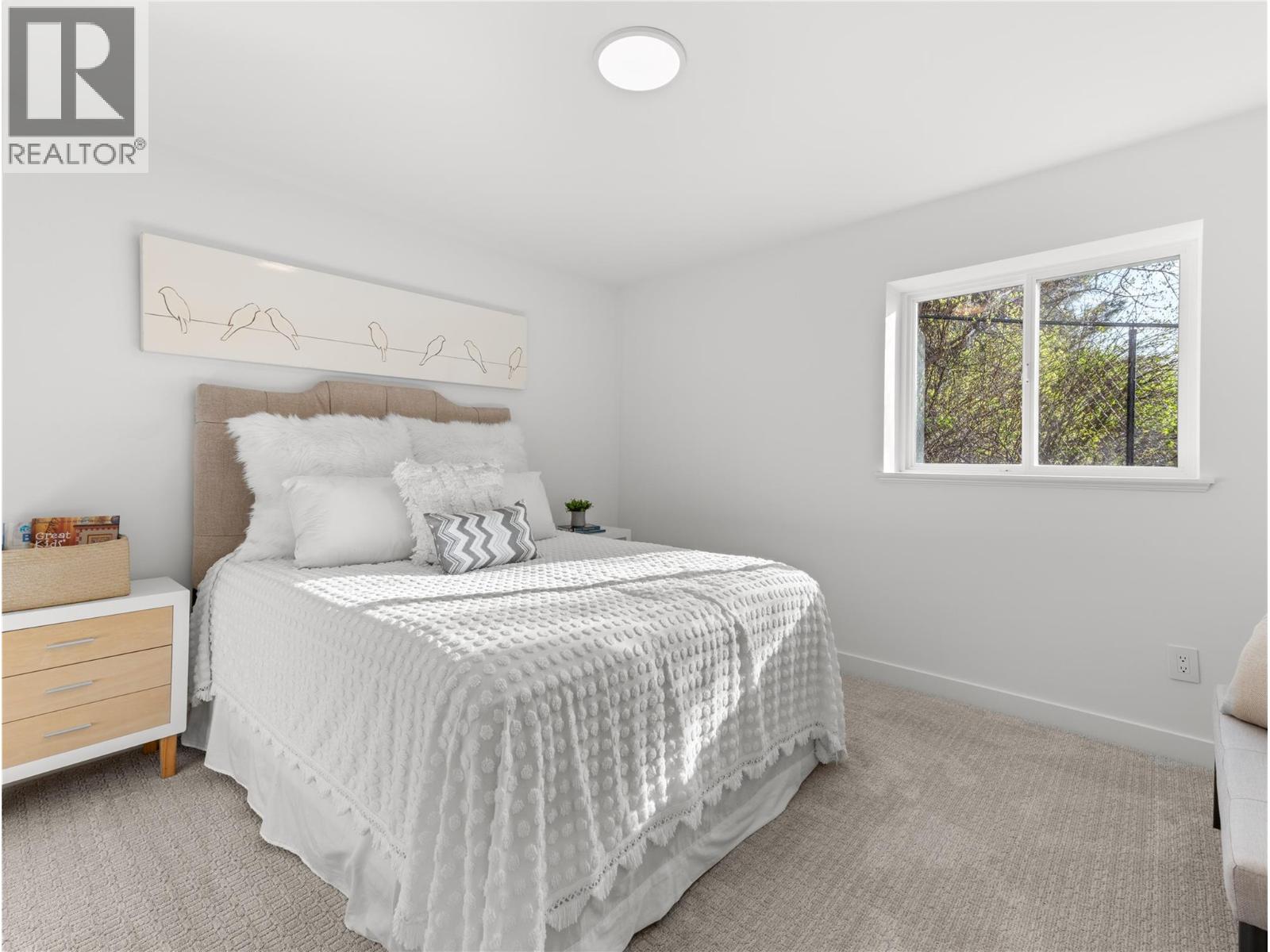 5538 Lakeshore Road