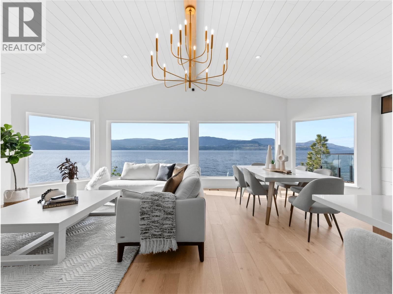 5538 Lakeshore Road