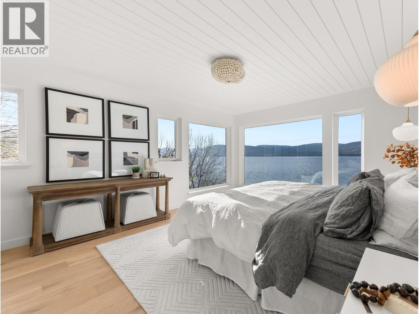 5538 Lakeshore Road