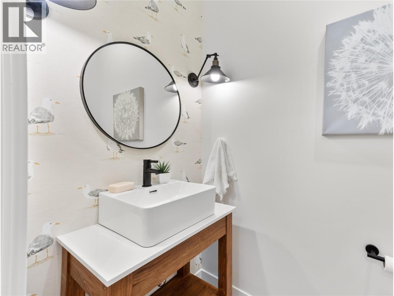 5538 Lakeshore Road