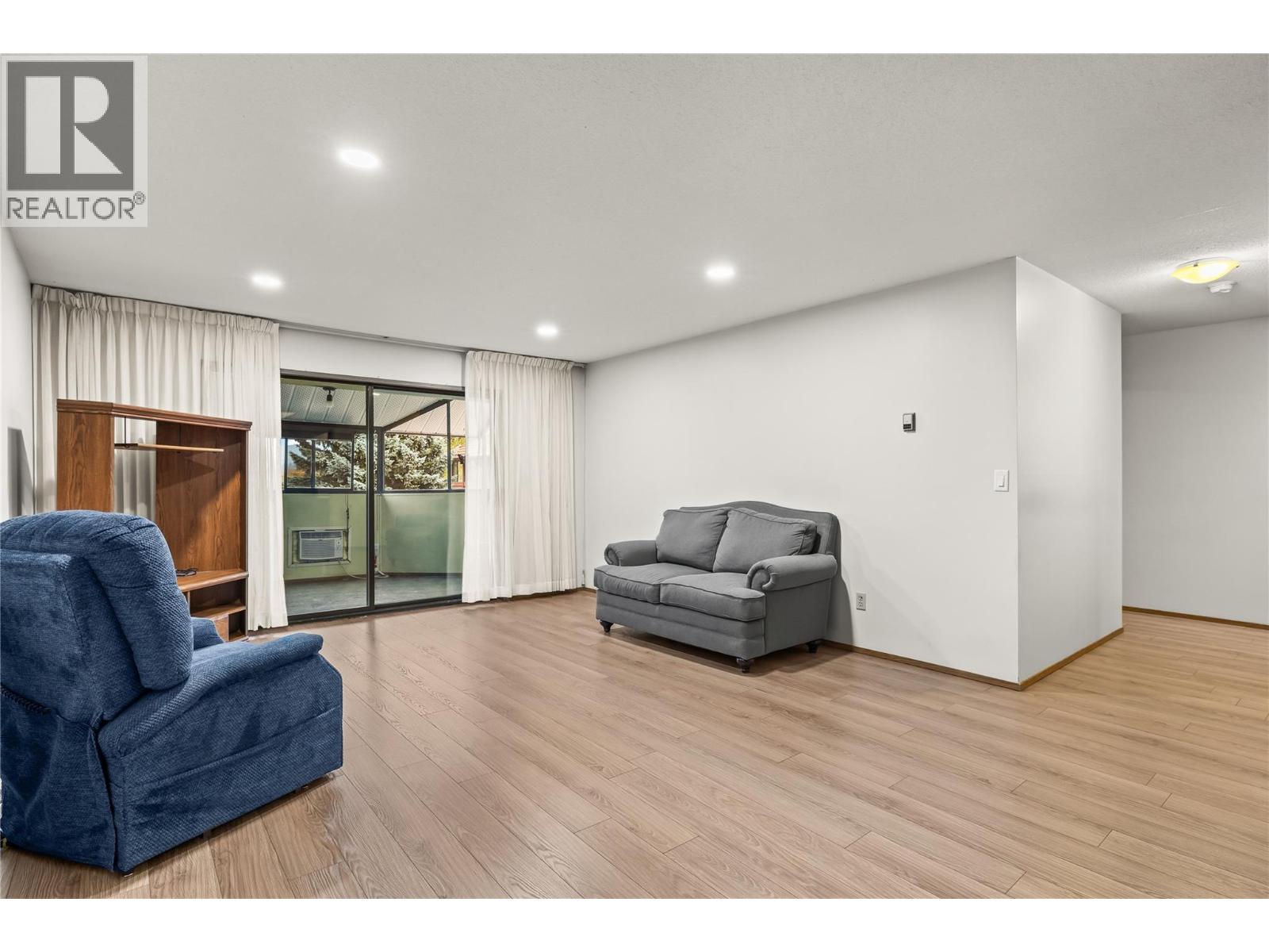 2110 Hoy Street Unit# 306