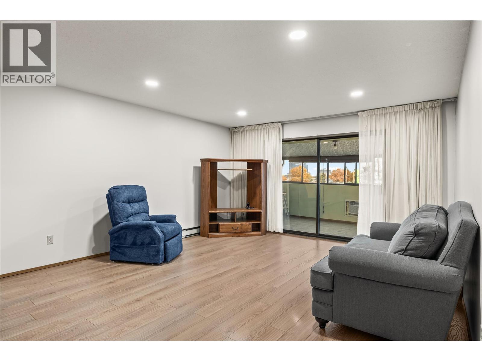 2110 Hoy Street Unit# 306