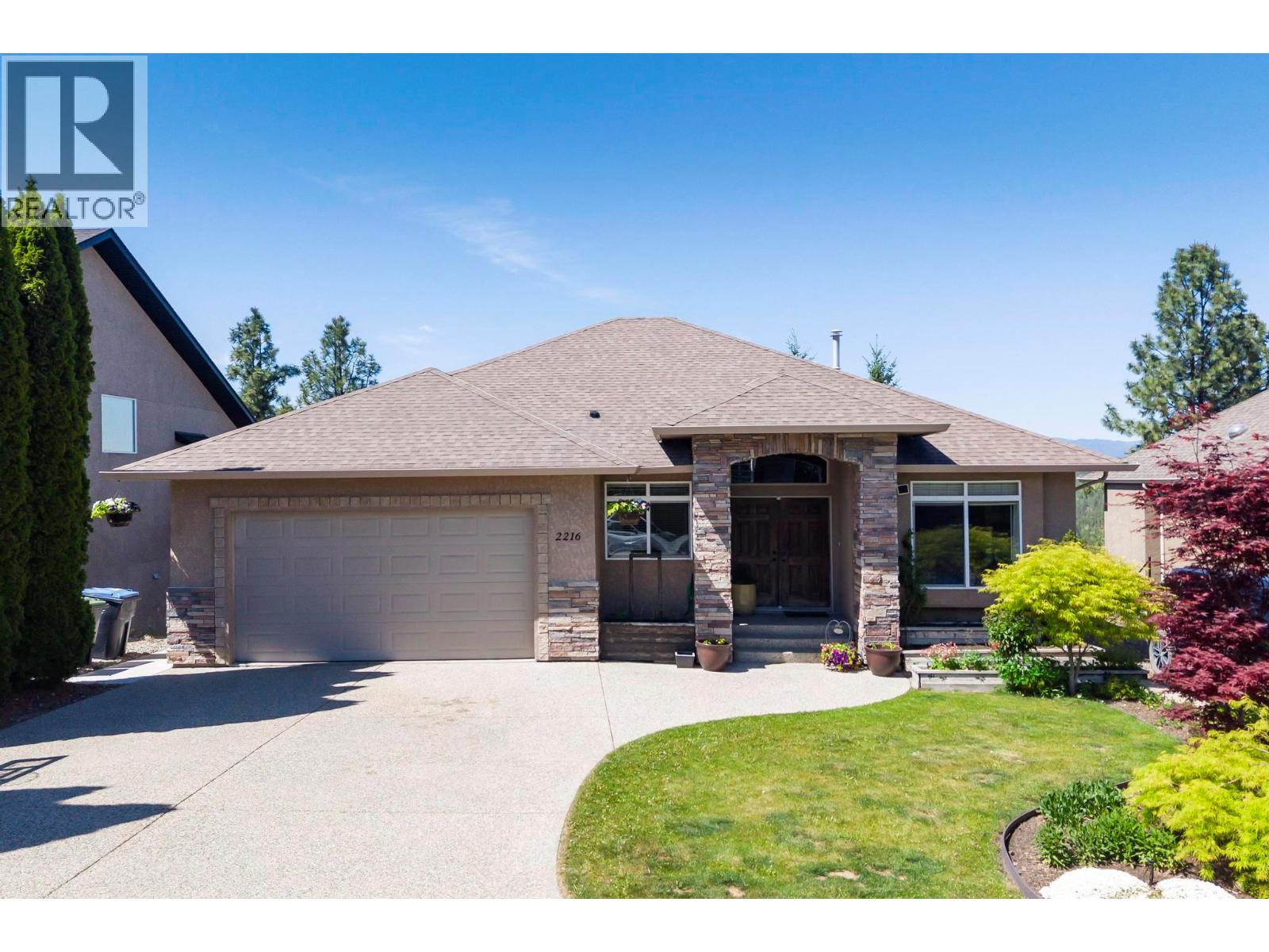 2216 Quail Run Drive