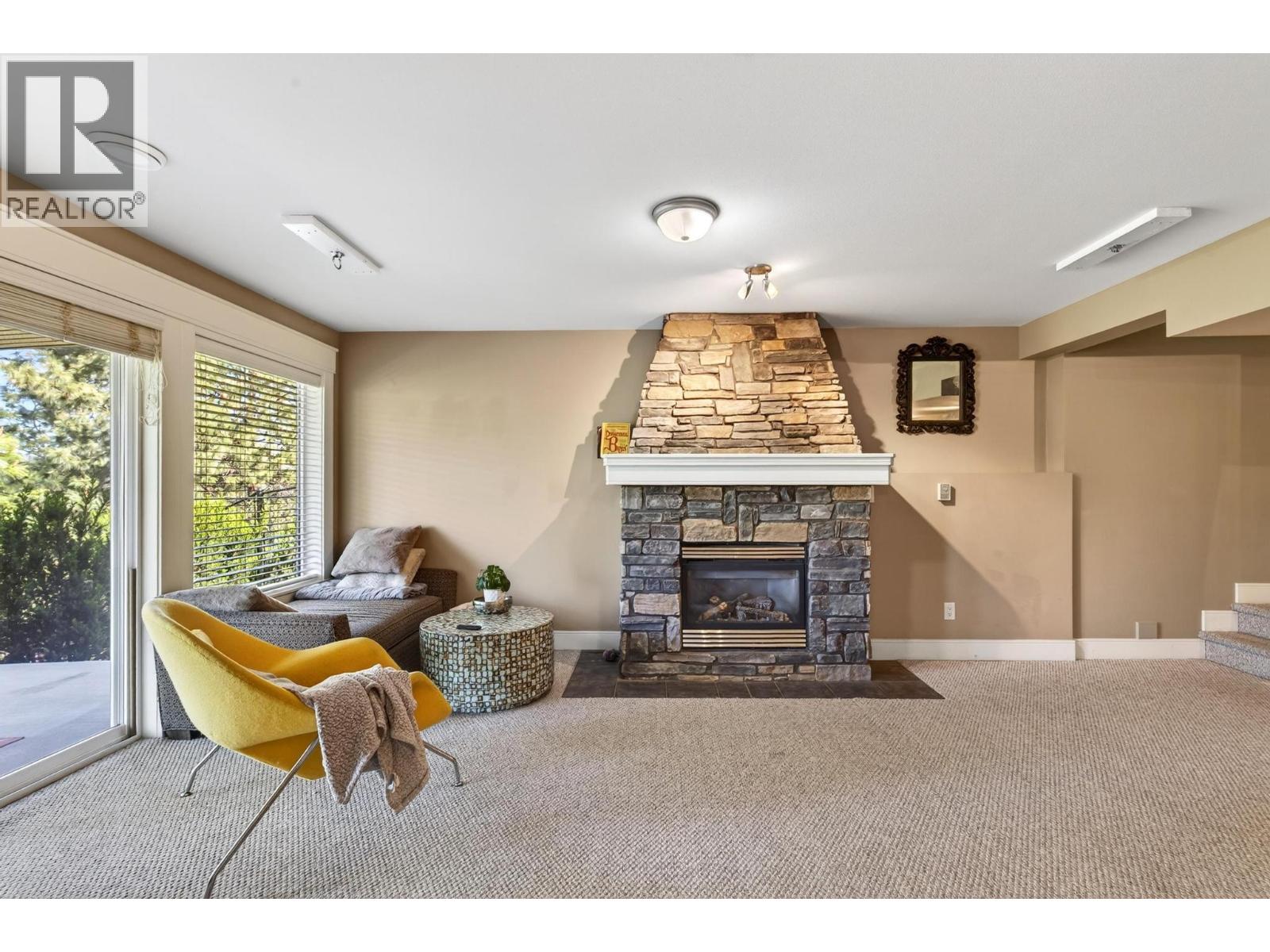 2216 Quail Run Drive