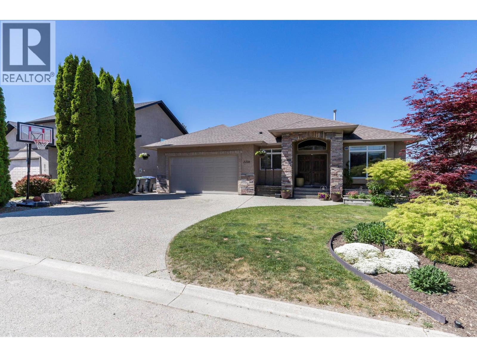 2216 Quail Run Drive