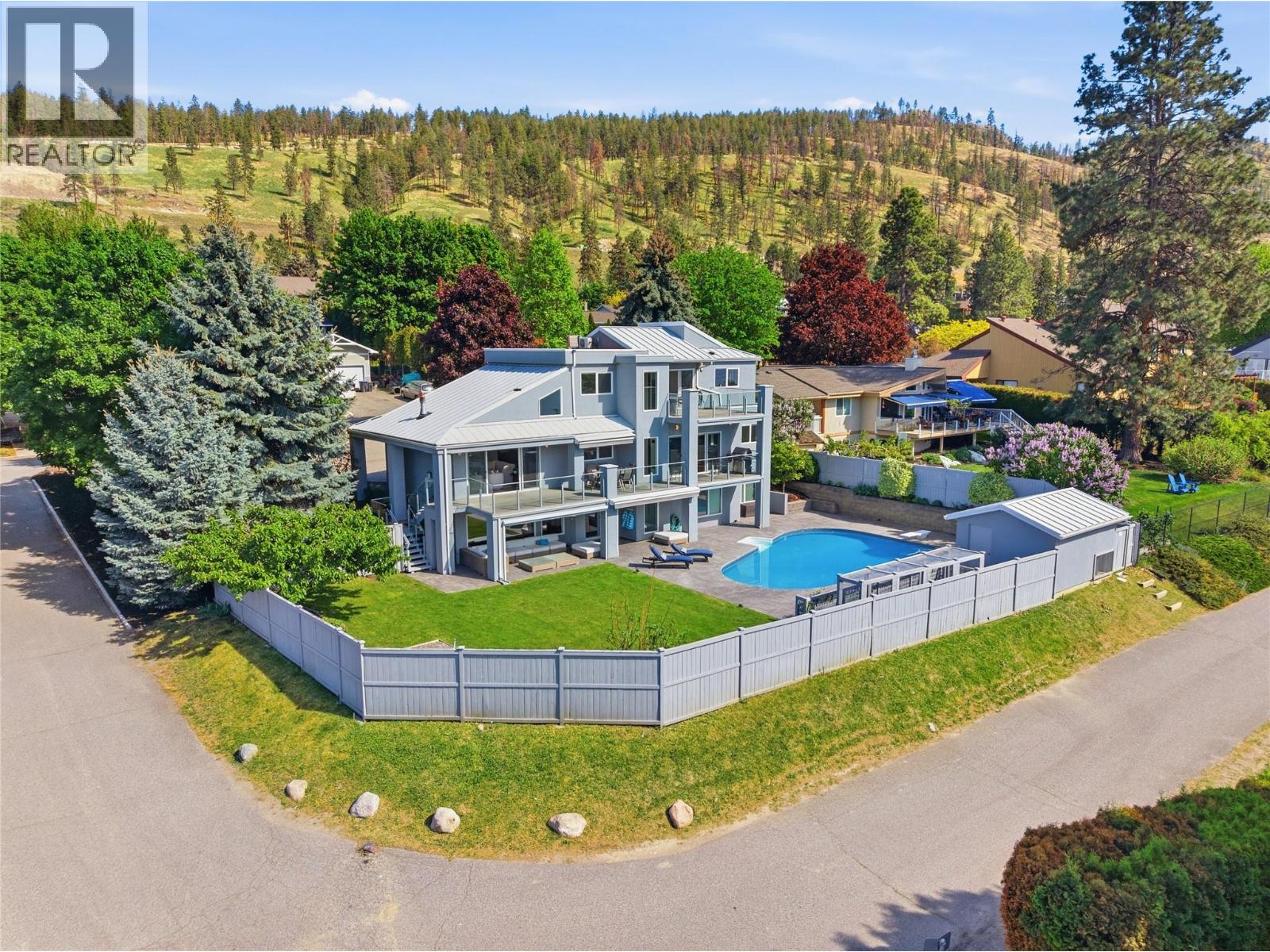 2090 Bennett Road