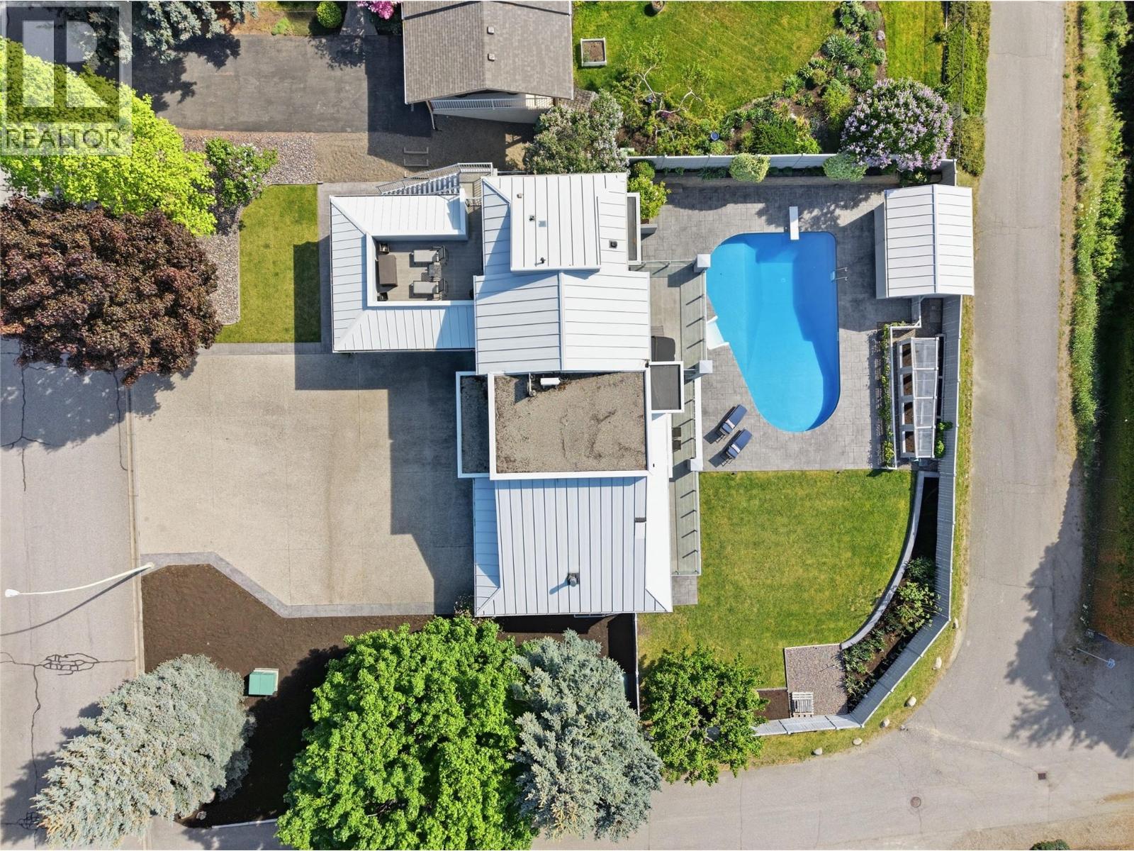 2090 Bennett Road