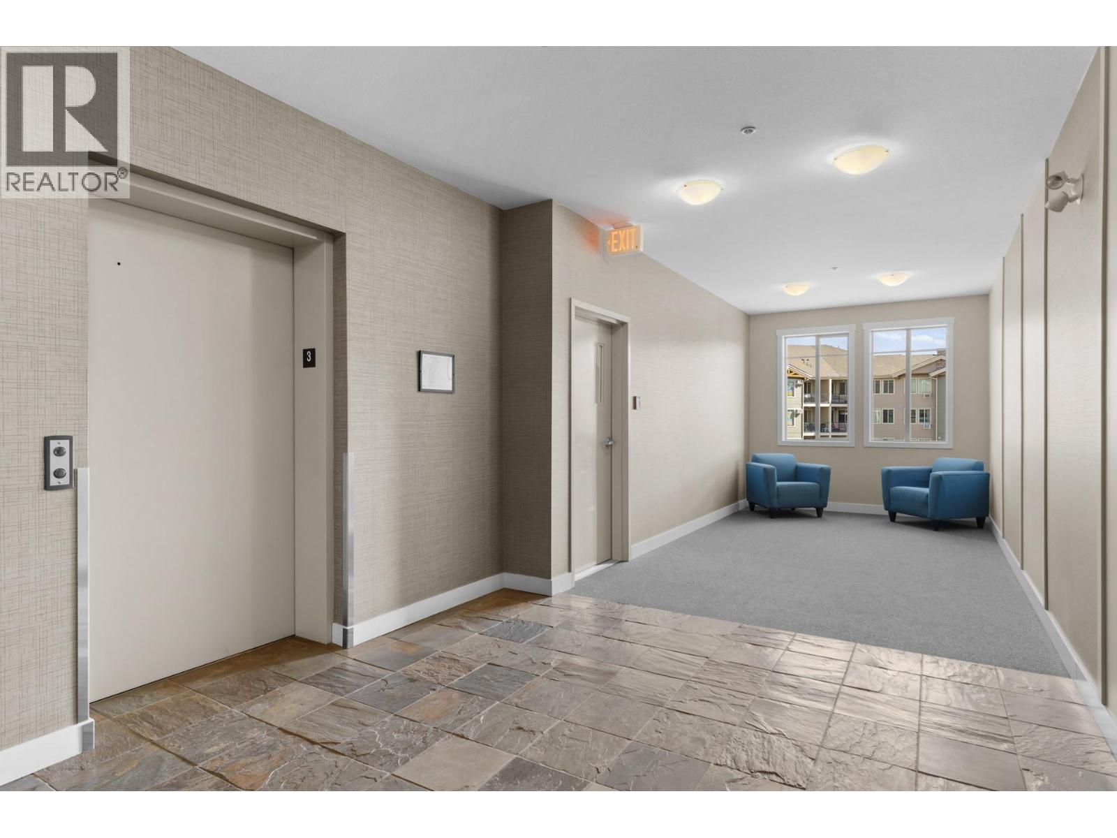 3733 Casorso Road Unit# 103