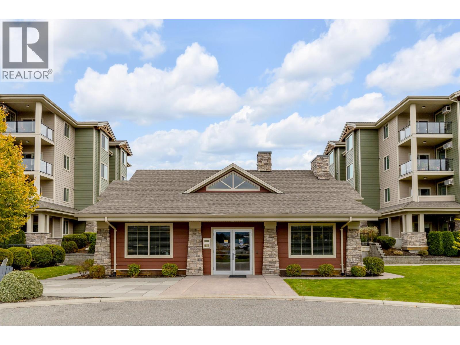 3733 Casorso Road Unit# 103