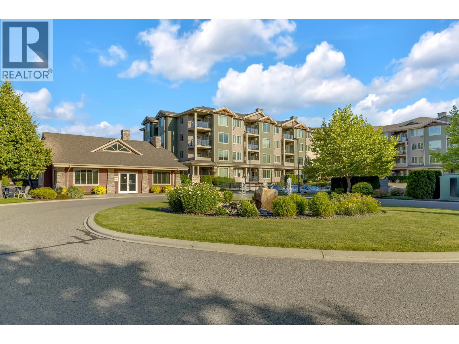 3733 Casorso Road Unit# 103