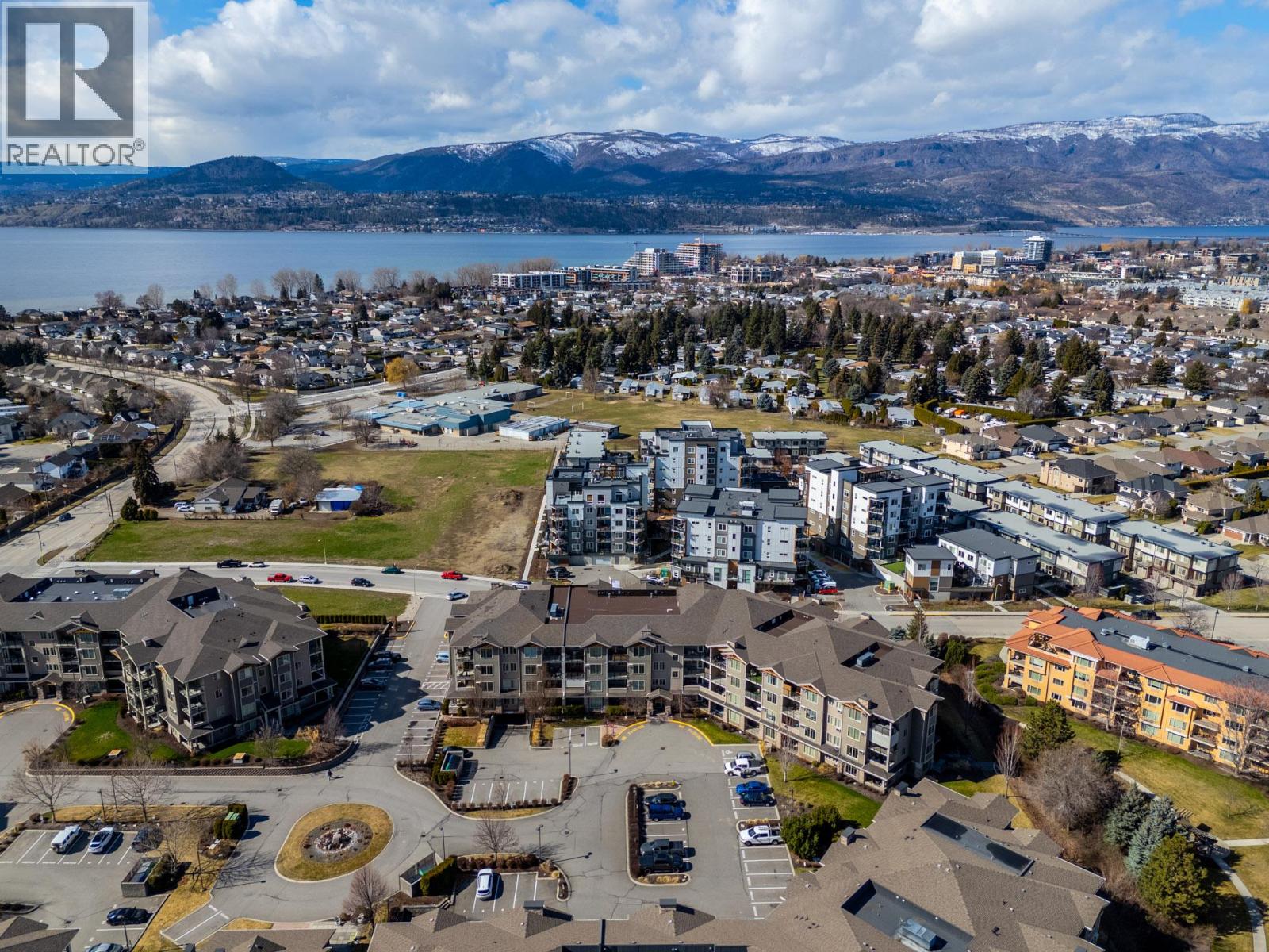3733 Casorso Road Unit# 103