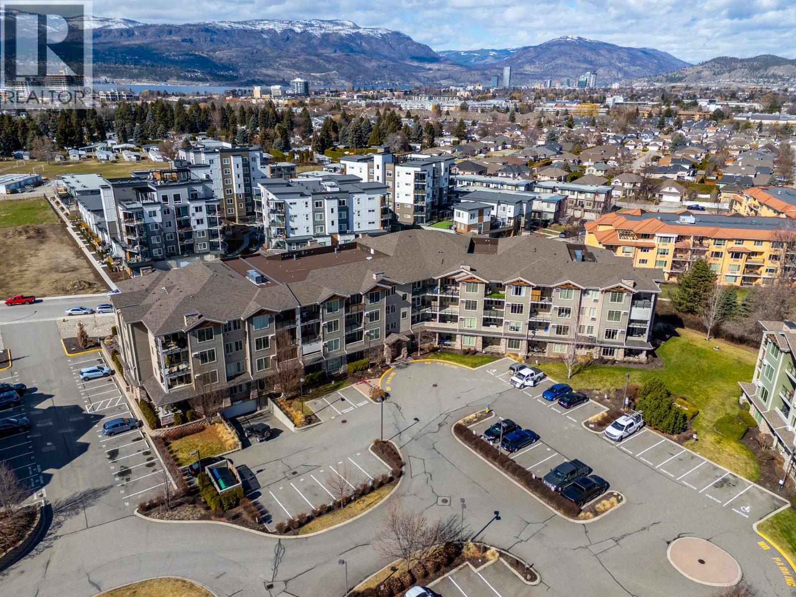 3733 Casorso Road Unit# 103