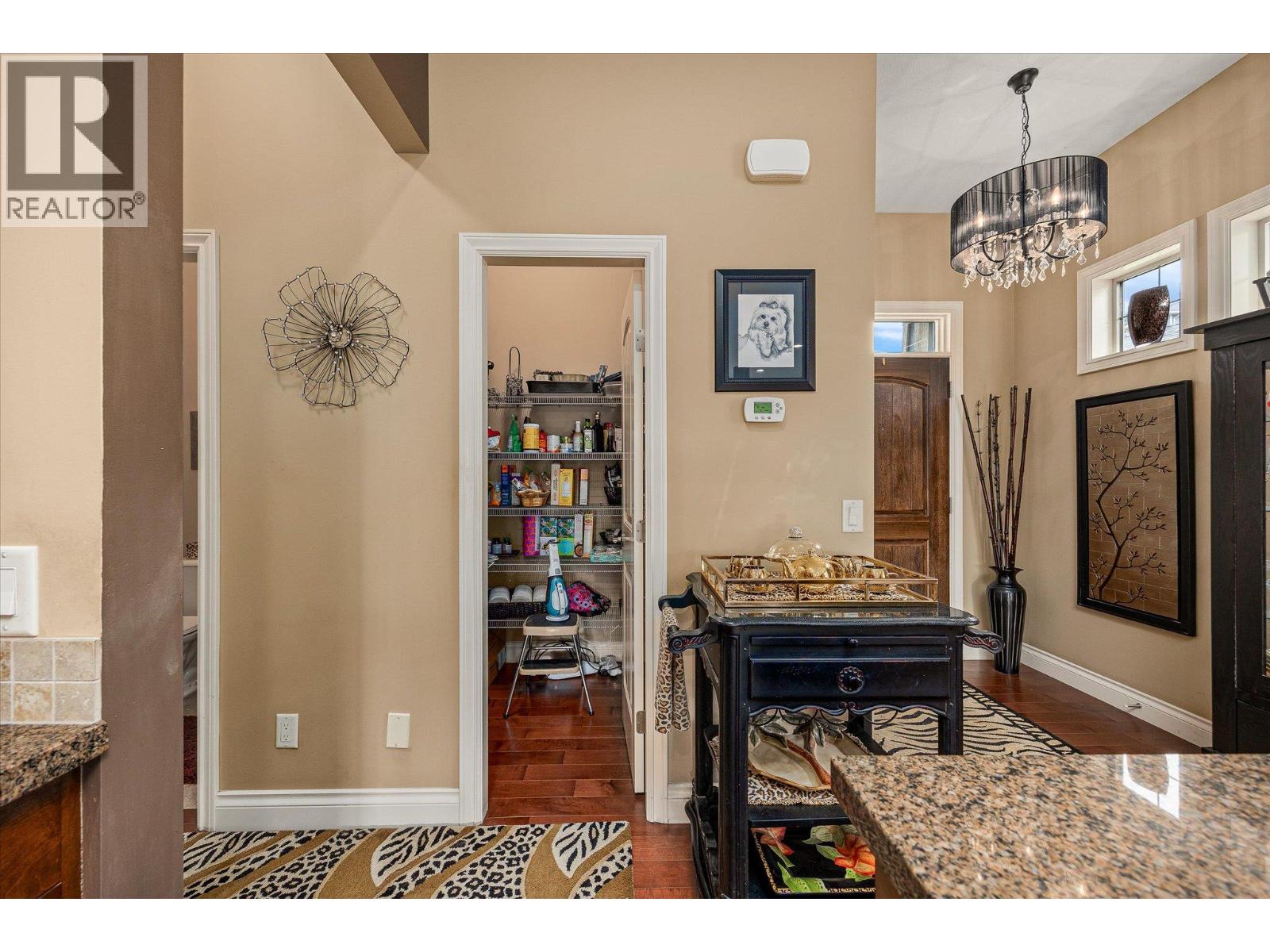 875 Stockley Street Unit# 26