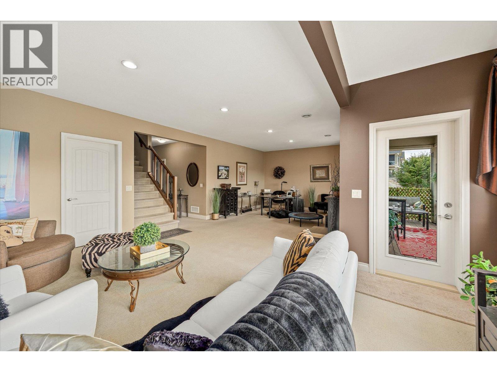875 Stockley Street Unit# 26