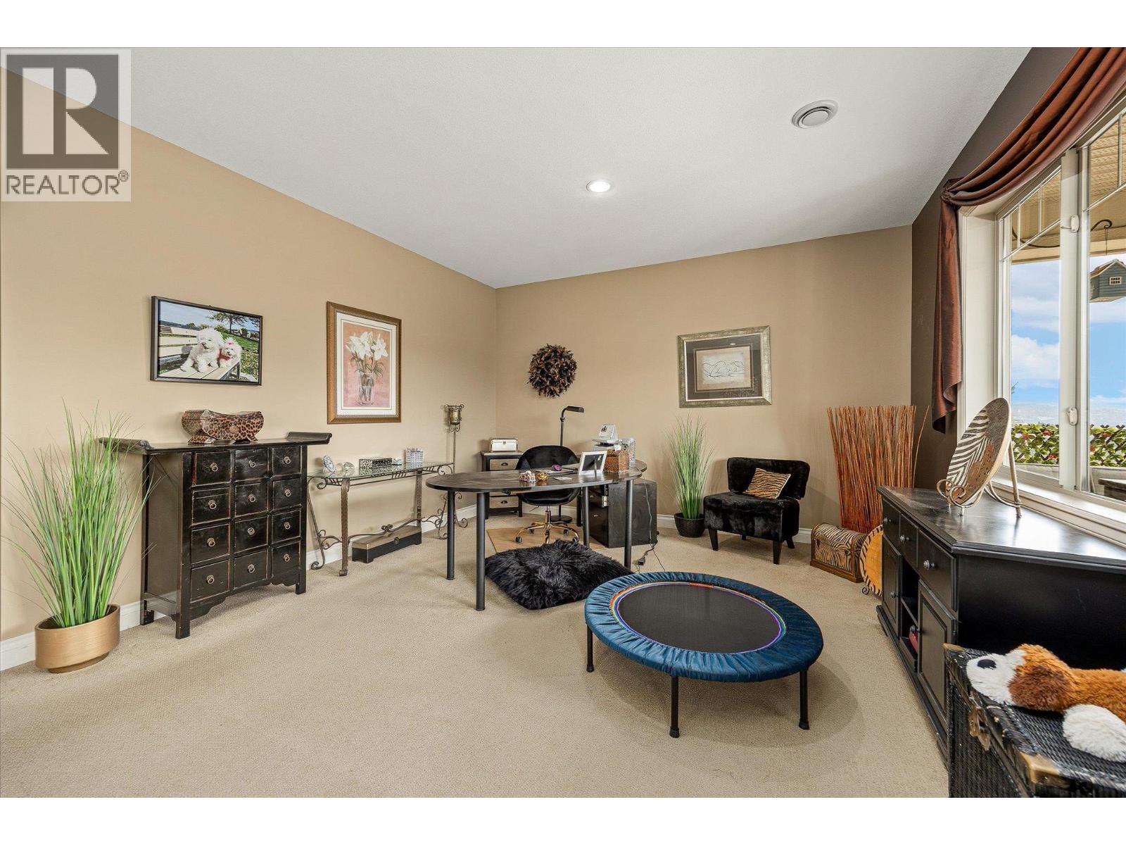 875 Stockley Street Unit# 26