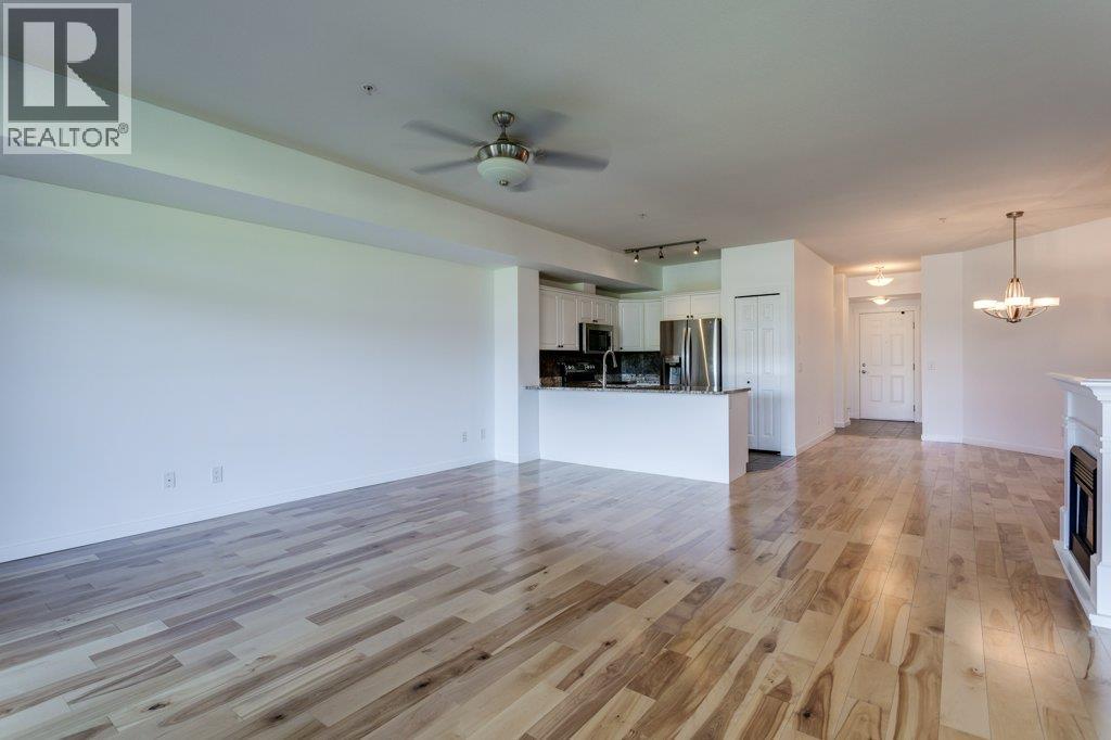 3550 Woodsdale Road Unit# 212