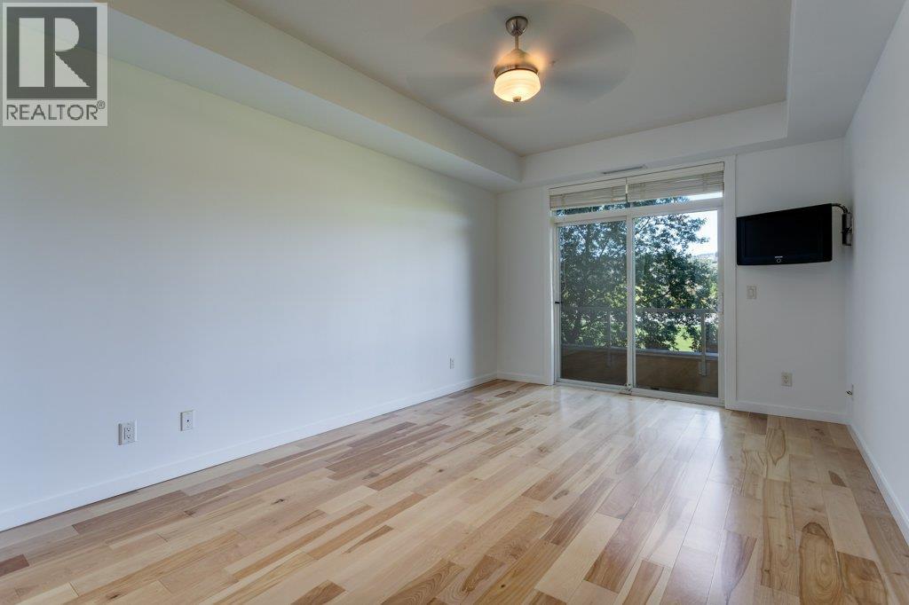 3550 Woodsdale Road Unit# 212