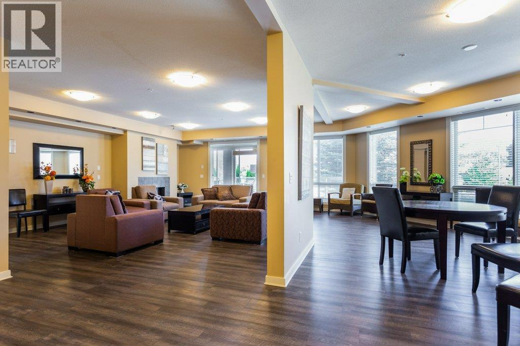 3550 Woodsdale Road Unit# 212