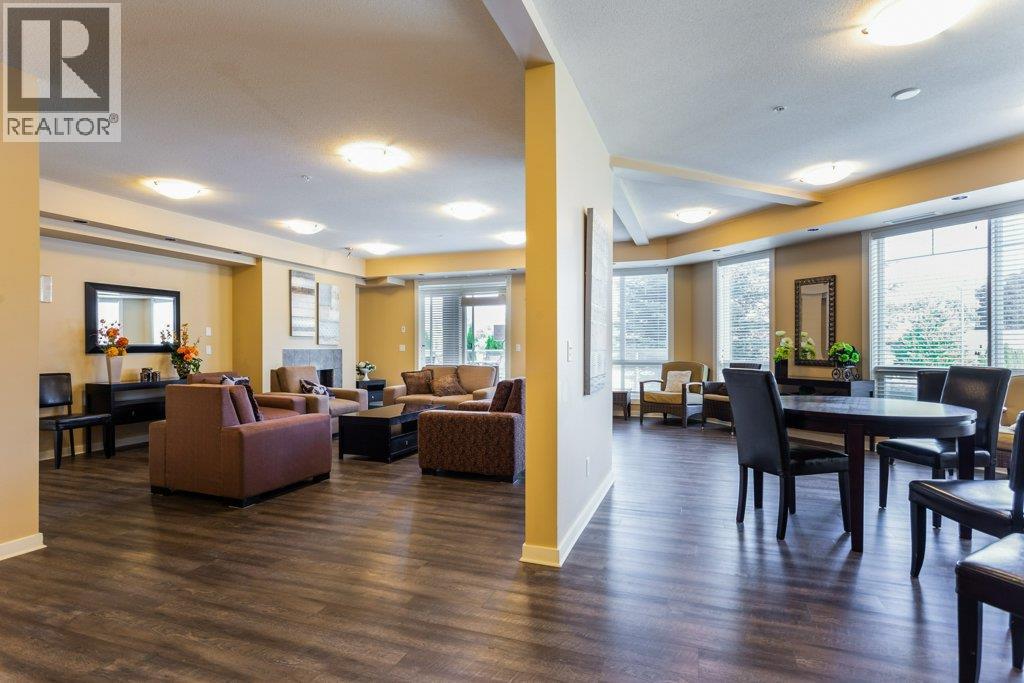 3550 Woodsdale Road Unit# 212