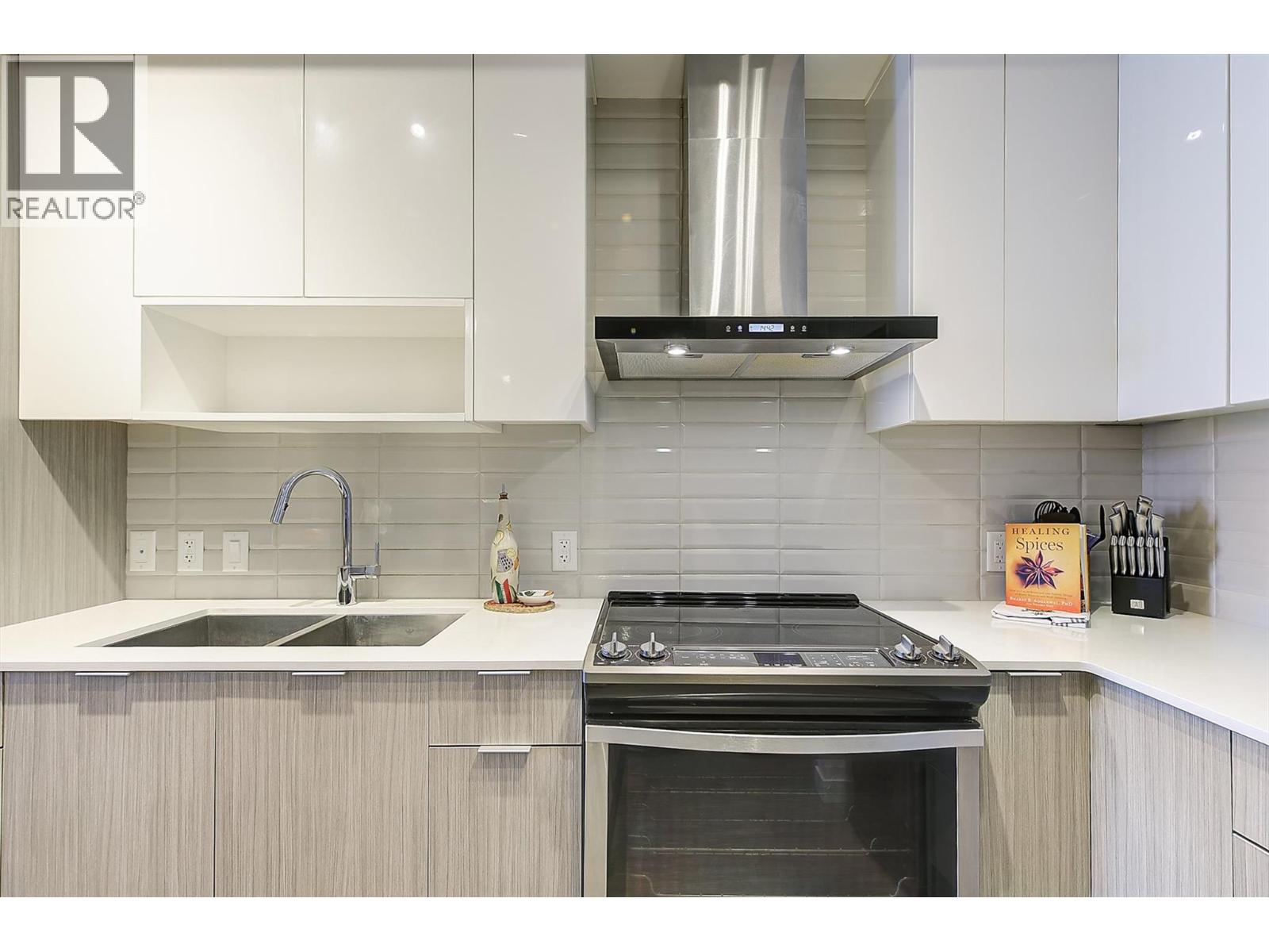 1770 Richter Street Unit# 320