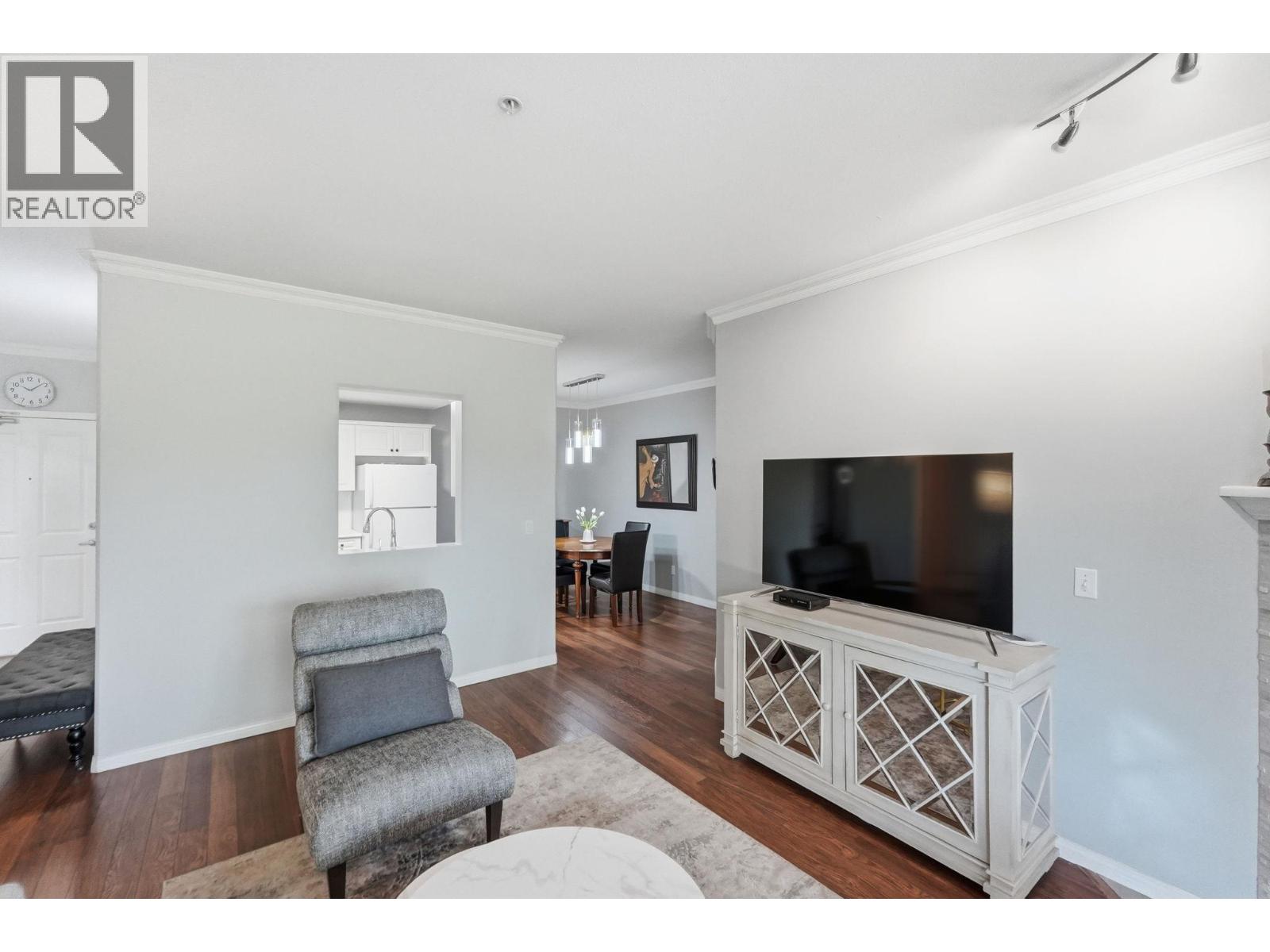 1960 Enterprise Way Unit# 206