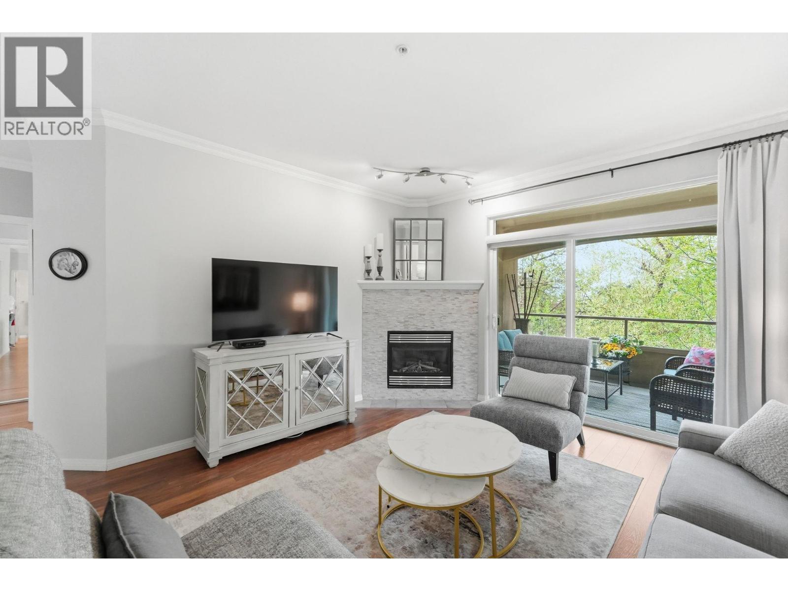 1960 Enterprise Way Unit# 206