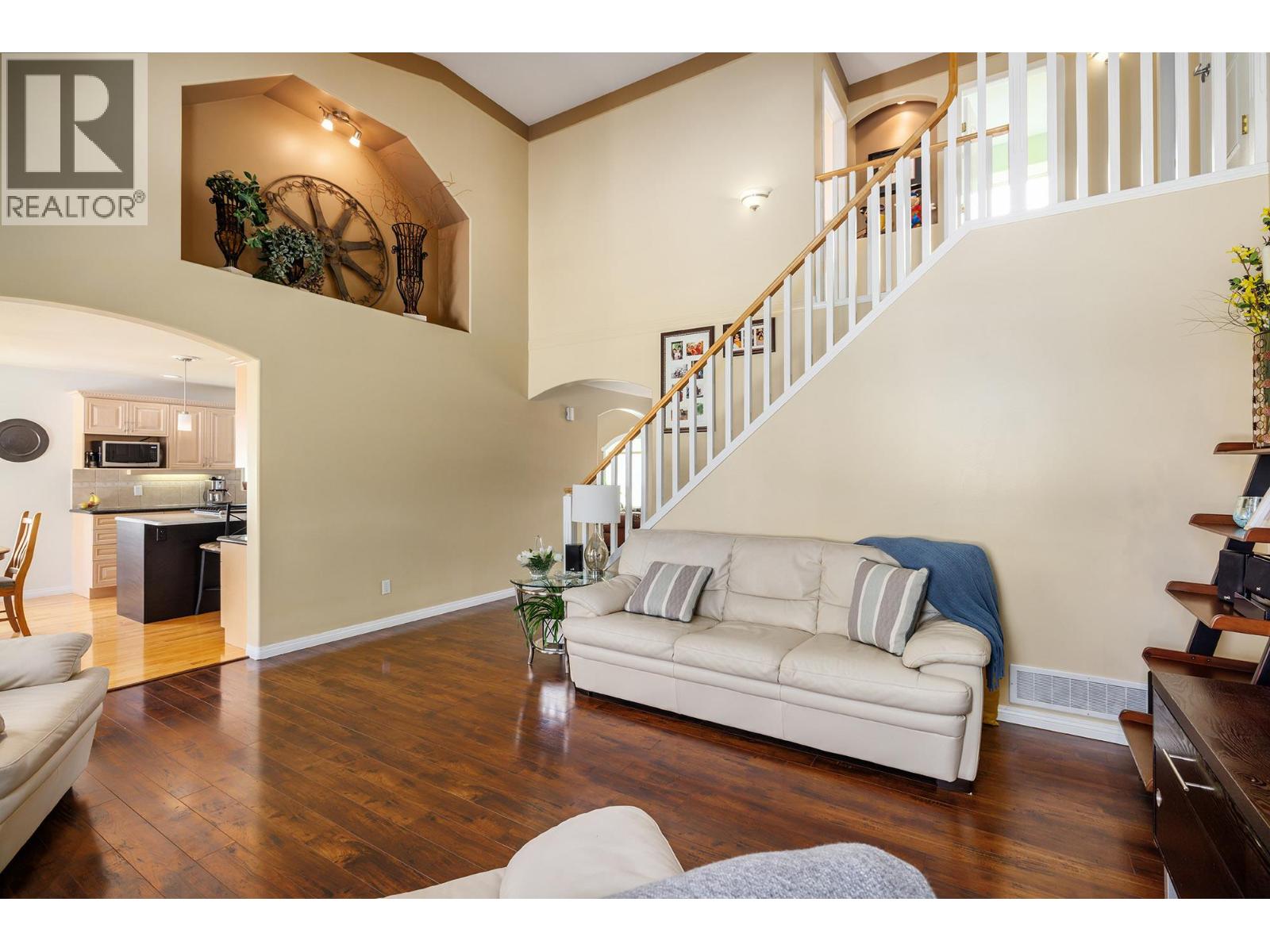 2212 Chilcotin Crescent