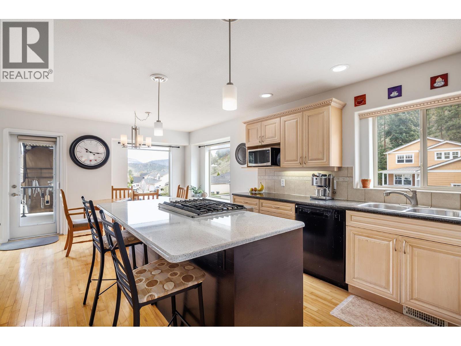 2212 Chilcotin Crescent