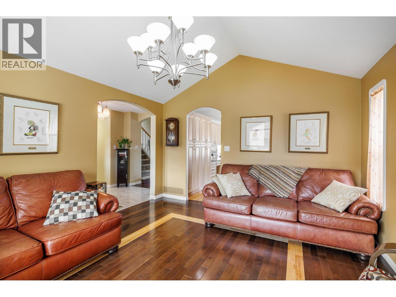2212 Chilcotin Crescent