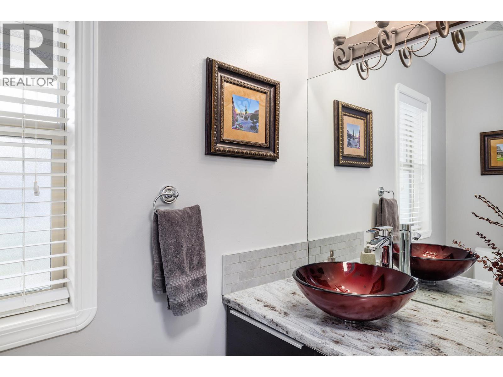 2212 Chilcotin Crescent