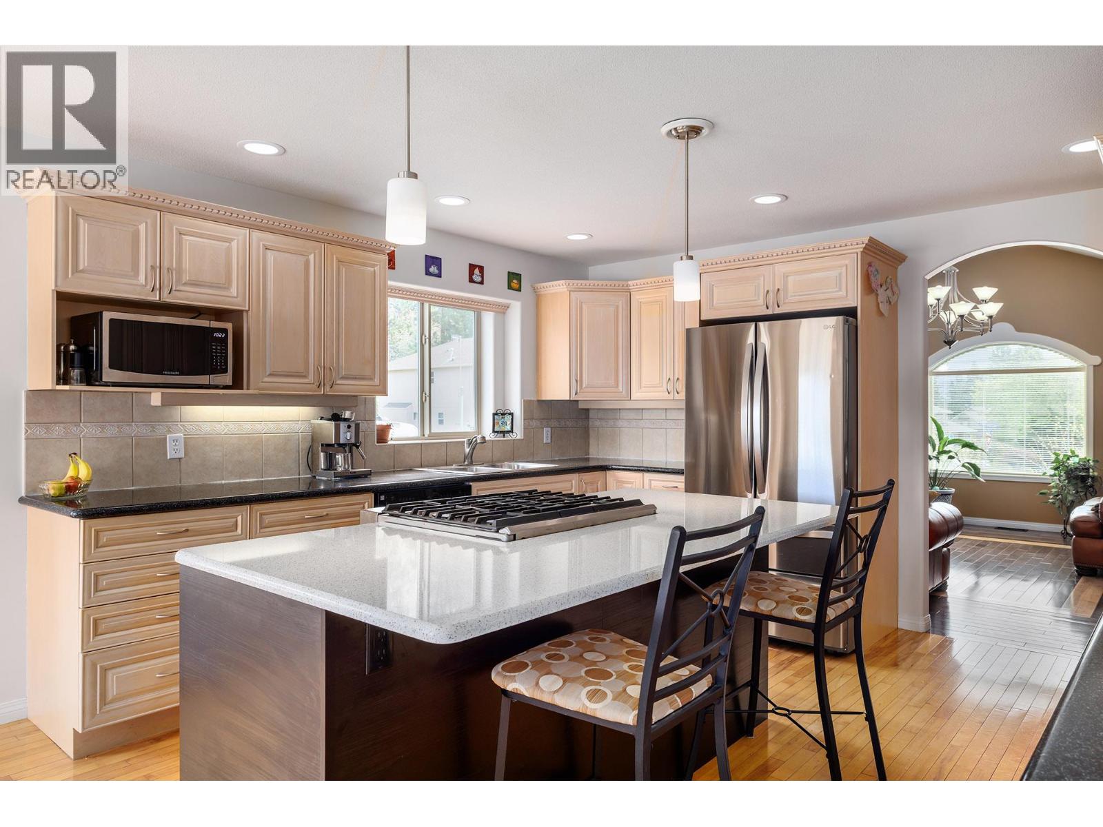 2212 Chilcotin Crescent