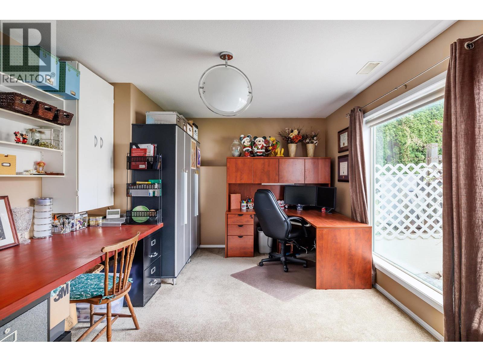 2212 Chilcotin Crescent