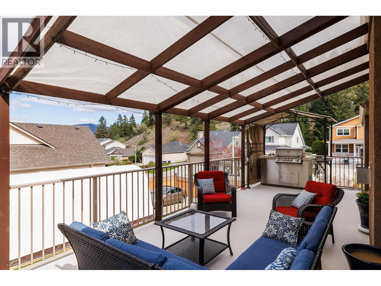 2212 Chilcotin Crescent